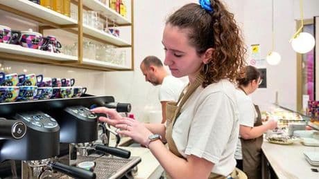 “Alassio, il caffè costa meno a Palinuro”. Sulla tazzina a 1 euro e 50 ora è polemica