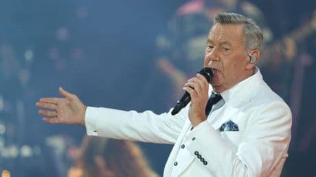 Schlager: "Kaisermania" lockt Zehntausende Schlagerfans ans Elbufer