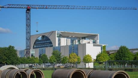 Kritik am Ausbau des Kanzleramts - „Monument der Steuergeldverschwendung“