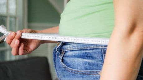 The simple 10-second test that can reveal your risk of heart failure – and all you need is a measuring tape
