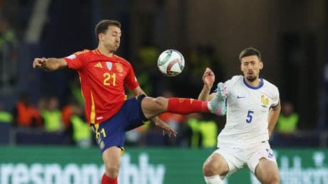 Oyarzabal se exhibe con dos asistencias élite con España ante Francia para alcanzar la final