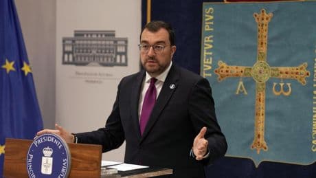 Barbón rechaza "con firmeza" el 'cupo catalán' y respalda a Illa en su crítica al "dumping fiscal" de Ayuso en Madrid