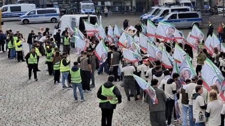 Düsseldorf: Protestzug fordert Freilassung von PKK-Gründer Öcalan