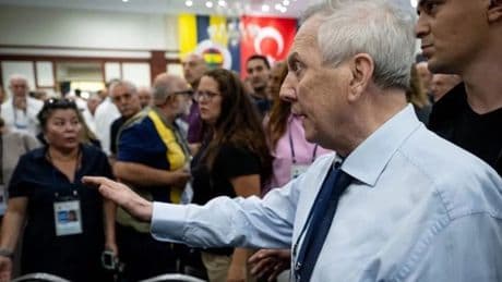Aziz Yıldırım'dan olay sözler! '2 kurabiye 1 çaya her şeyi alkışlıyorlar'