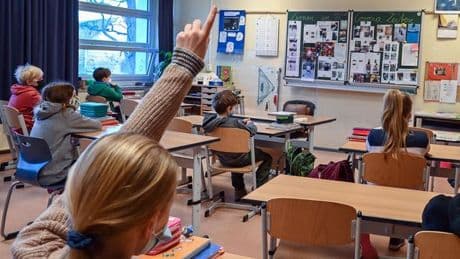 Lehrermangel: Mehr Seiteneinsteiger in Brandenburgs Schulen