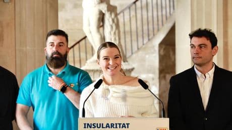 Prohens pone a un policía nacional al frente de inmigración y endurece su discurso
