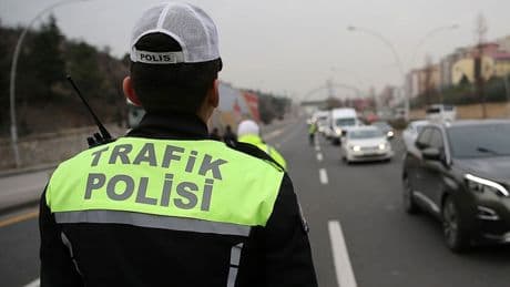 İstanbul'da miting nedeniyle bazı yollar trafiğe kapatılacak