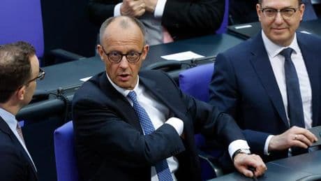 Handel mit Daten: Handynummer des Kanzlers offenbar im Netz zum Kauf angeboten