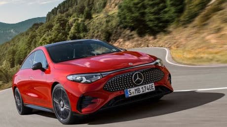 El Mercedes CLA quería superar al fin las incomodidades del coche eléctrico. Es incompatible con multitud de cargadores