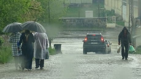 Meteoroloji uyardı: 10 ilde gök gürültülü sağanak bekleniyor