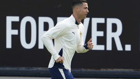 La margarita millonaria de Cristiano Ronaldo en Arabia Saudí, entre el caos del Al-Nassr y la tentación del Al Hilal: "¿Dónde va a ganar tanto dinero?"