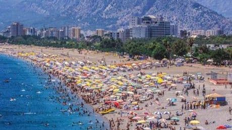 6 ayda rekor turizm geliri! Bakan Ersoy rakamlarla açıkladı