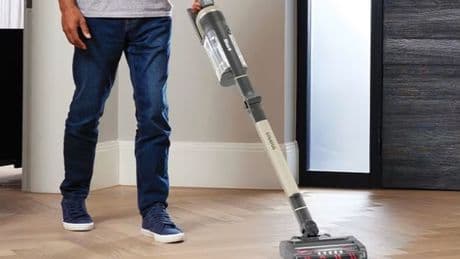 Shark Stratos vacuum and mop bundle with £220 price cut hailed a 'game changer'