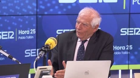 Borrell: van poco a poco con el cupo &quot;porque el calibre del supositorio es demasiado grande para que pase de una vez&quot;