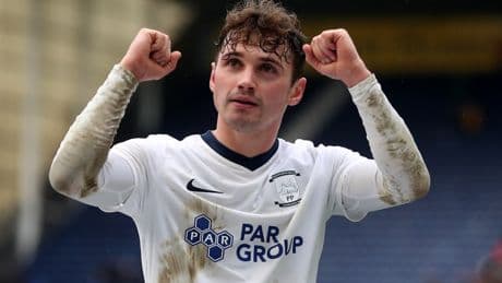 Former England U20 star who’s dating Coronation Street actress wakes up unemployed after release from EFL club