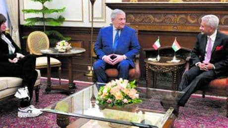 Missione anti-dazi: Tajani in India consolida la "via del Cotone"