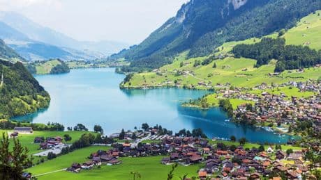 Destinos para viajar en agosto sin multitudes: los mejores lugares según 'National Geographic'