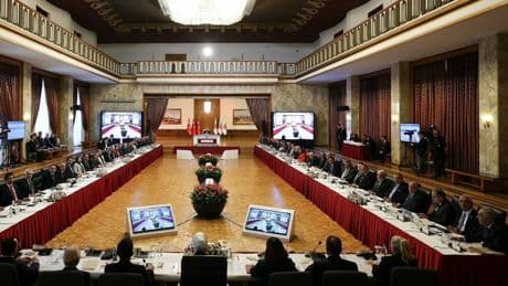 İstanbul il binasına polis şiddetiyle girilmişti: CHP, süreç komisyonunda ortak bildiri talep etti