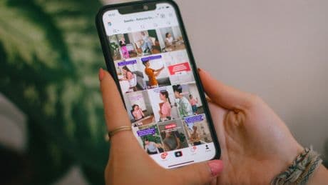 La Comisión Europea pone a TikTok en el punto de mira: su sistema de anuncios lo deja expuesto a una sanción bajo la DSA