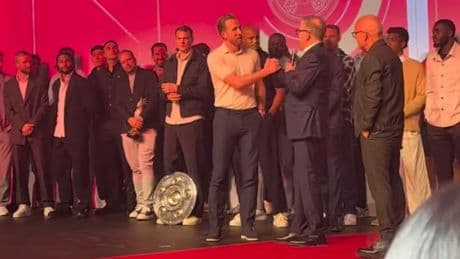 Was der Bayern-Boss ihm sagt - Interessantes Detail in Video von Kanes Frau
