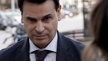 La jueza confirma que el PSOE y Más Madrid pueden seguir acusando al novio de Ayuso por corrupción y administración desleal
