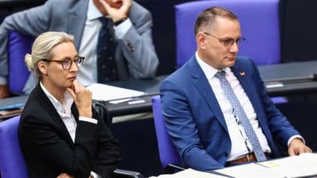 Allemagne : le parti d’extrême droite AfD veut discipliner ses membres au Bundestag