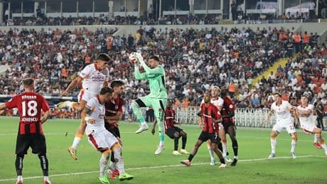 Zaniolo siftah yaptı