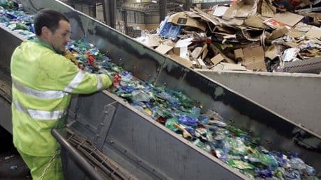 Pollution plastique : le nouveau traité présenté à Genève rejeté par plusieurs pays