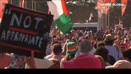 İngiltere'yi karıştıran festival: "Özgür Filistin" ve "İsrail ordusuna ölüm" sloganları yükseldi