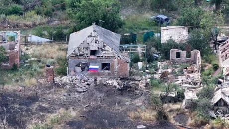 Ignorant les ultimatums américains, la Russie poursuit son offensive en Ukraine