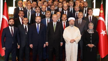 Diyanetten Medeni Kanun'a aykırı cuma hutbesi: Kadınların miras hakkı hedefte
