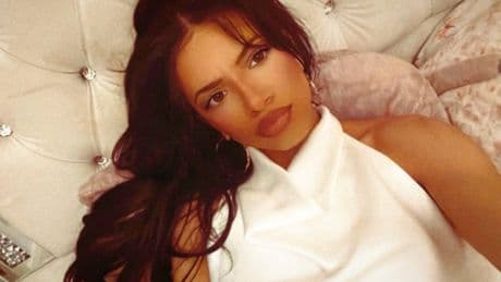 I stink of rotting sewage but I can’t smell it – I can’t get a date, don’t have any friends and avoid family dos