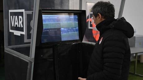 Fenerbahçe - Beşiktaş derbisinin VAR hakemi belli oldu
