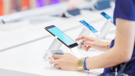 Japon teknoloji devi satışlarını bir bir çekiyor! Artık o cep telefonu bulunmuyor: O ülkeden çekildi, sıra diğer ülkelerde mi?