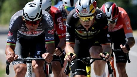 Mathieu van der Poel komt net tekort voor nieuwe ritzege in Tour de France, etappewinst voor Jonas Abrahamsen