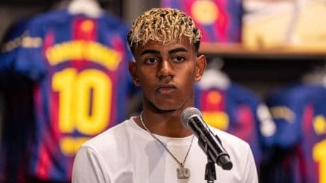 Lamine Yamal reclama que se hable solo de su juego en el campo y no de su vida privada