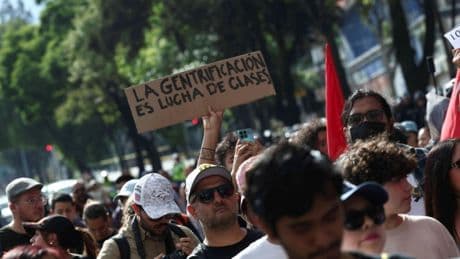 Proteste in Mexiko-Stadt gegen Gentrifizierung im Zuge der Fußball-WM 2026