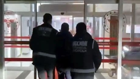 Konya merkezli 17 ilde FETÖ operasyonu: 21 gözaltı