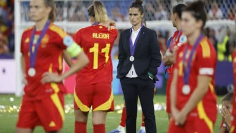 Las jugadoras aplaudirán la no renovación de Montse Tomé (y tienen a su propia candidata)