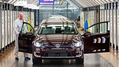 Germania, quasi il 90% dei tedeschi sono molto preoccupati per il settore dell'auto