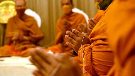 Corruption, chantage, disparition… Les moines bouddhistes au cœur d’un scandale sexuel en Thaïlande