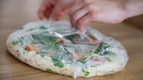 Polizeieinsatz: Ofen für Tiefkühlpizza verwehrt: Randale an Tankstelle