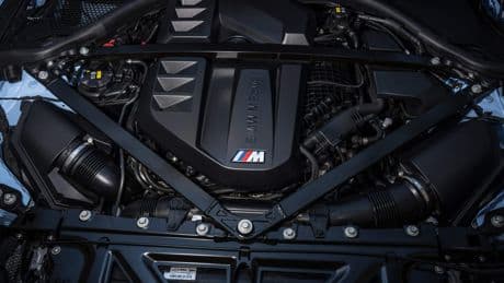 Waarom jouw Mercedes straks een BMW-motor heeft