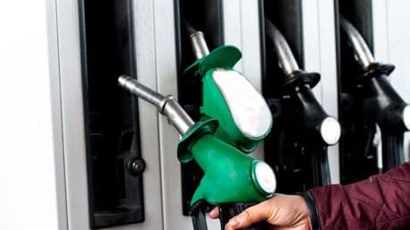 Petrol price warning for Brit drivers as US Iran conflict prompts 'fill up your tank' alert