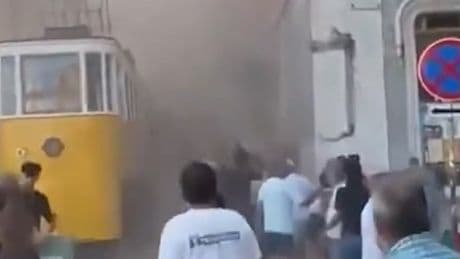 BILD-Reporter in Lissabon - „Ein Wunder, dass es Überlebende gab!“