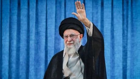 En direct, Israël-Iran : Ali Khamenei, le Guide suprême iranien, prévient que son pays ne montrera « aucune pitié » envers les Israéliens