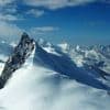 Cinq skieurs retrouvés morts dans les environs de Zermatt, en Suisse