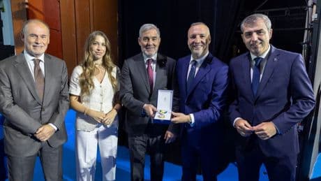 Ramírez admite que "no hay ofertas por Moleiro"