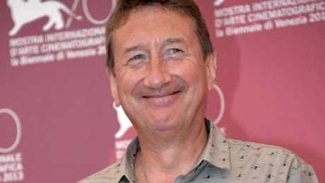 "Peaky Blinders"-Schöpfer: Steven Knight schreibt Drehbuch für neuen James-Bond-Film