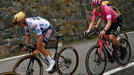 Radsport: Tour-Platz drei für Lipowitz greifbar - Evenepoel steigt aus